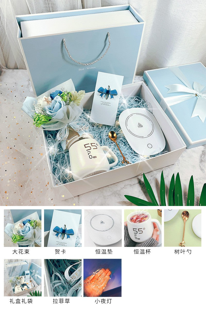 National Day teacher girls birthday gifts practical to send girlfriends girlfriend girlfriend gifts high-end marriage graduation